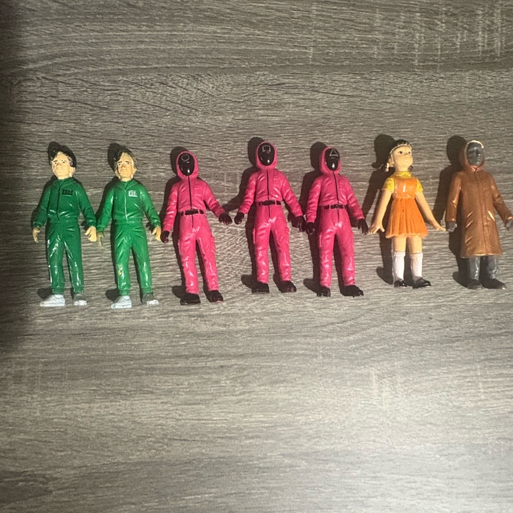 Kids Action Figures Set - Green, Pink, Orange